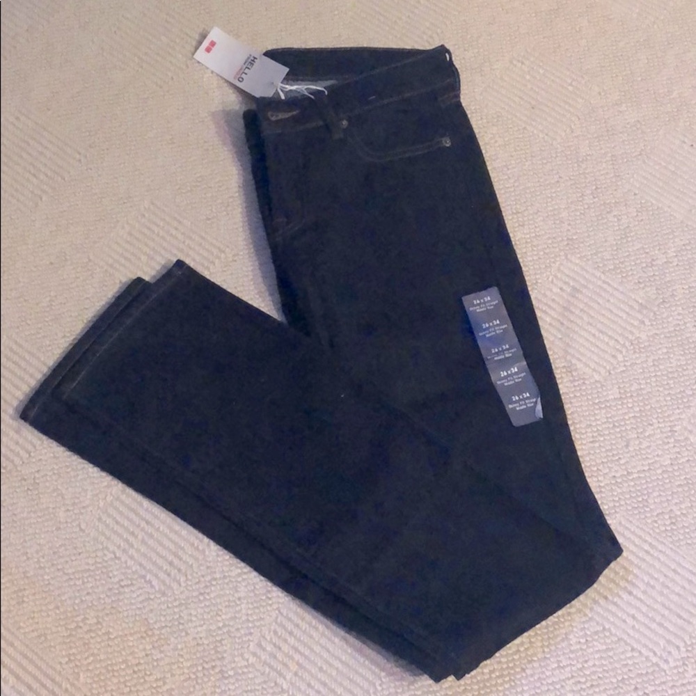 Uniqlo dark blue skinny fit middle rise jeans